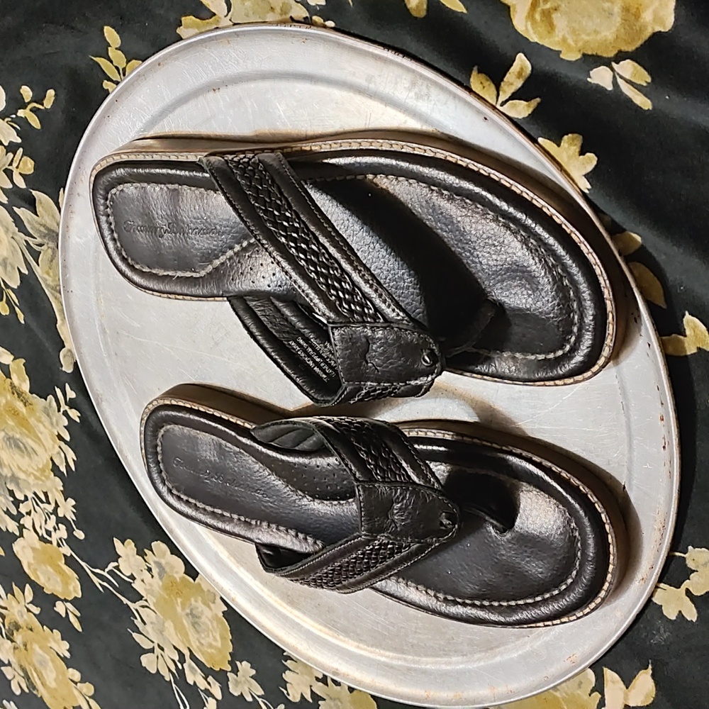 Tommy Bahama men's black genuine leather sandals size 11D - Picture 10 of 17